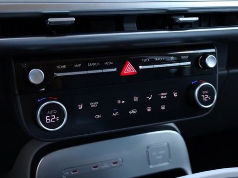 New 2026 Hyundai Ioniq 9 SE AWD/4WD image 21