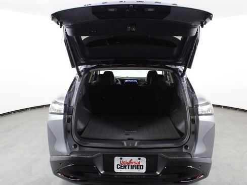 Certified 2026 Nissan Murano SV w/ Cargo Package AWD/4WD image 17