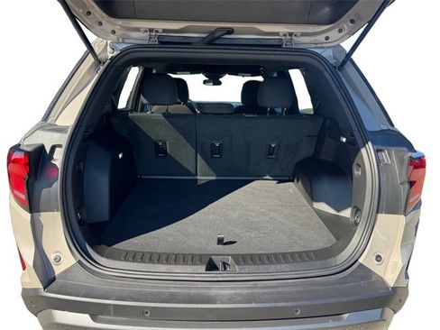 Used 2025 GMC Terrain Elevation image 5