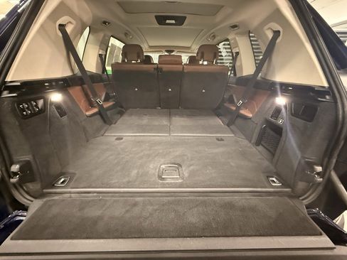 Used 2020 BMW X7 xDrive40i w/ Executive Package image 24