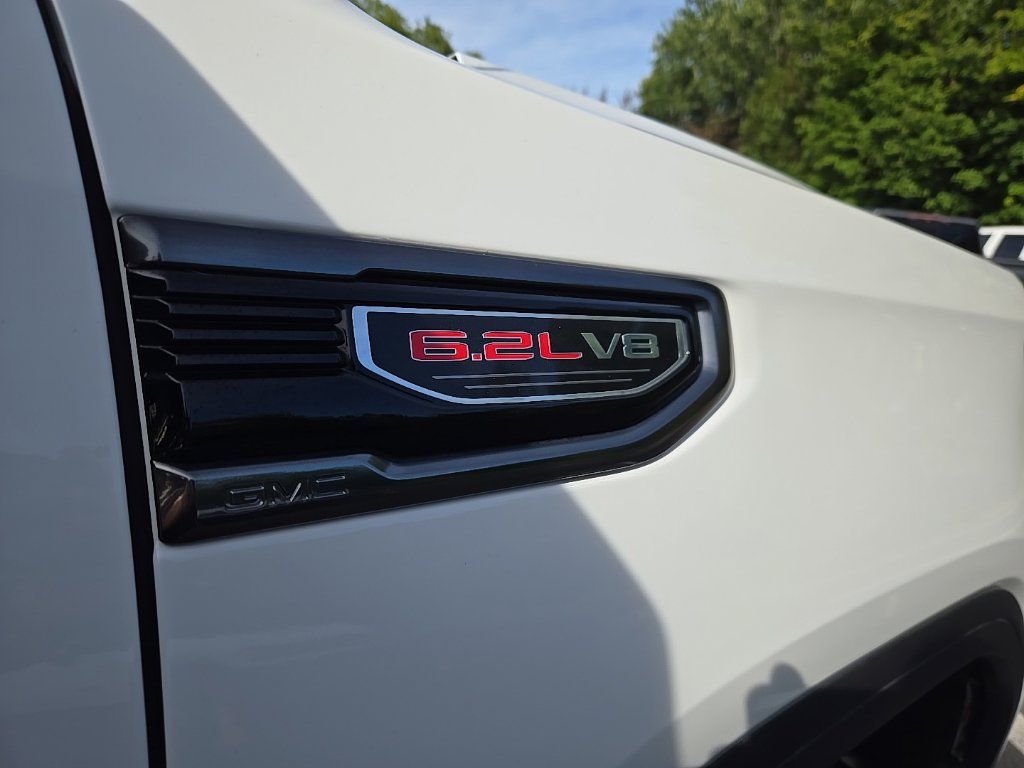 Used 2021 GMC Sierra 1500 AT4 AWD/4WD image 10