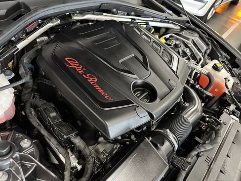 Used 2018 Alfa Romeo Giulia Ti w/ TI Leather Package image 32