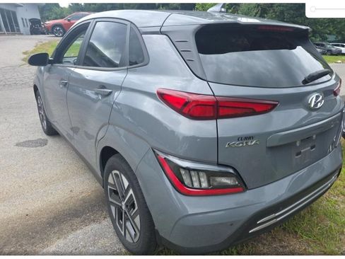Used 2023 Hyundai Kona Limited FWD image 4
