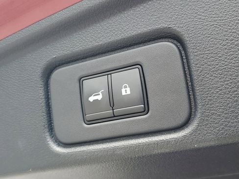 Certified 2023 Nissan Pathfinder Platinum w/ Cargo Package AWD/4WD image 8