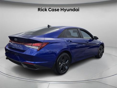 Certified 2023 Hyundai Elantra SEL image 8