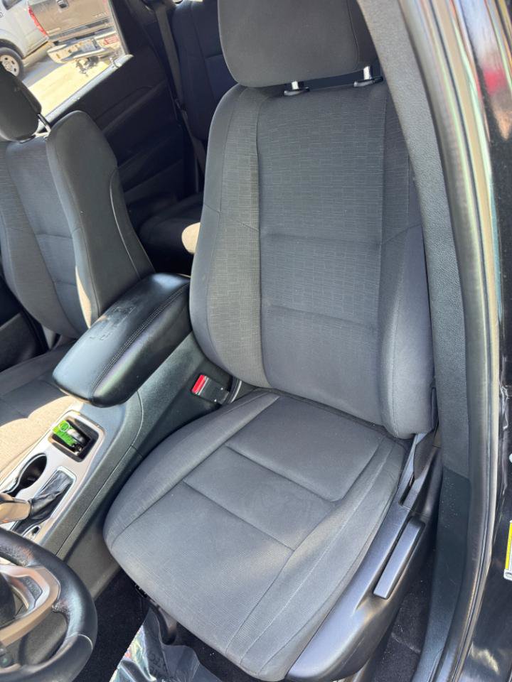 Used 2016 Jeep Grand Cherokee Laredo RWD image 14