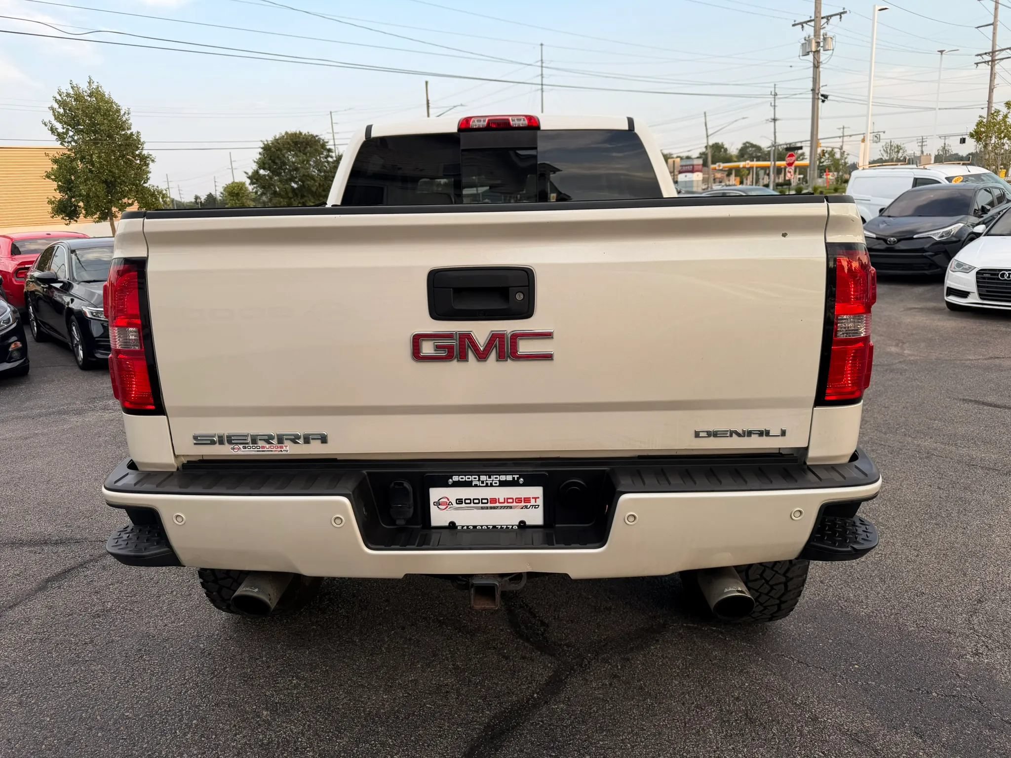 Used 2015 GMC Sierra 1500 Denali AWD/4WD image 8
