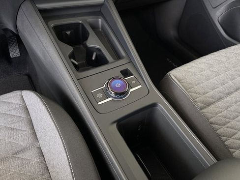 New 2025 Volkswagen Tiguan S image 17