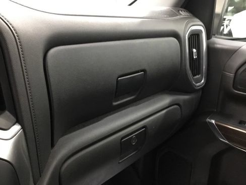 Used 2021 Chevrolet Silverado 1500 RST AWD/4WD image 19
