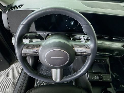 Certified 2025 Hyundai Kona Limited AWD/4WD image 23