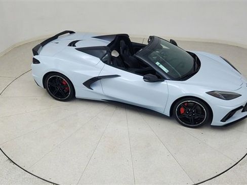 Used 2022 Chevrolet Corvette Stingray Premium Conv w/ Z51 Performance Package image 73