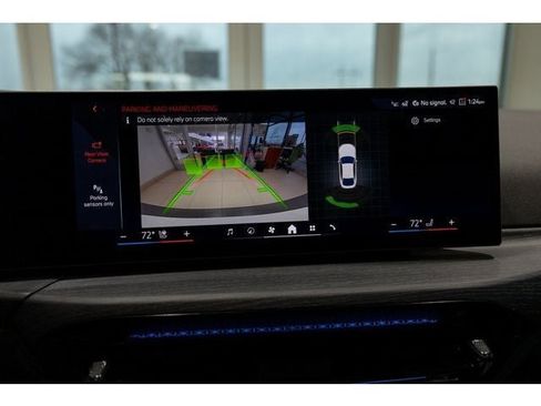 Used 2025 BMW i4 xDrive40i w/ Premium Package image 71