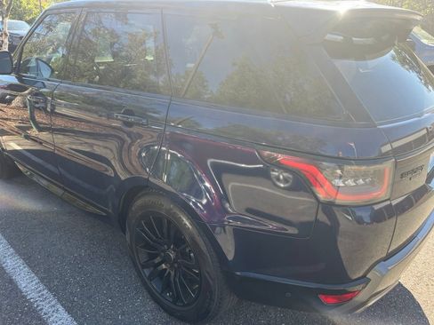 Used 2019 Land Rover Range Rover Sport HSE AWD/4WD image 14
