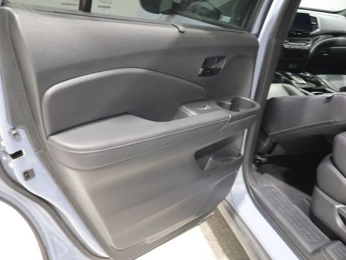 Used 2023 Honda Passport Elite image 19