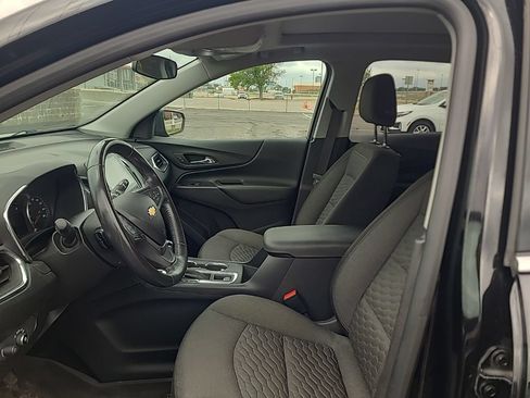 Used 2018 Chevrolet Equinox LT w/ Sun & Infotainment Package AWD/4WD image 10