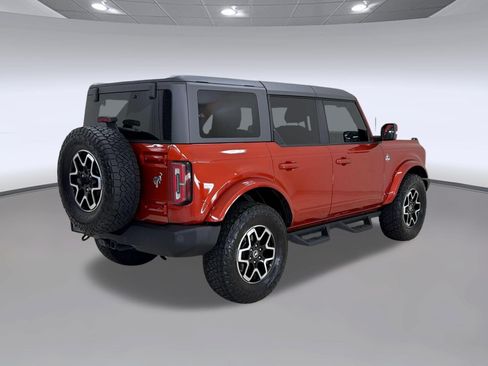 Used 2022 Ford Bronco Outer Banks AWD/4WD image 9