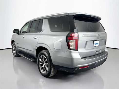 Used 2023 Chevrolet Tahoe LT w/ Luxury Package image 4