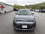 Used 2023 Kia Soul LX w/ LX Technology Package image 3