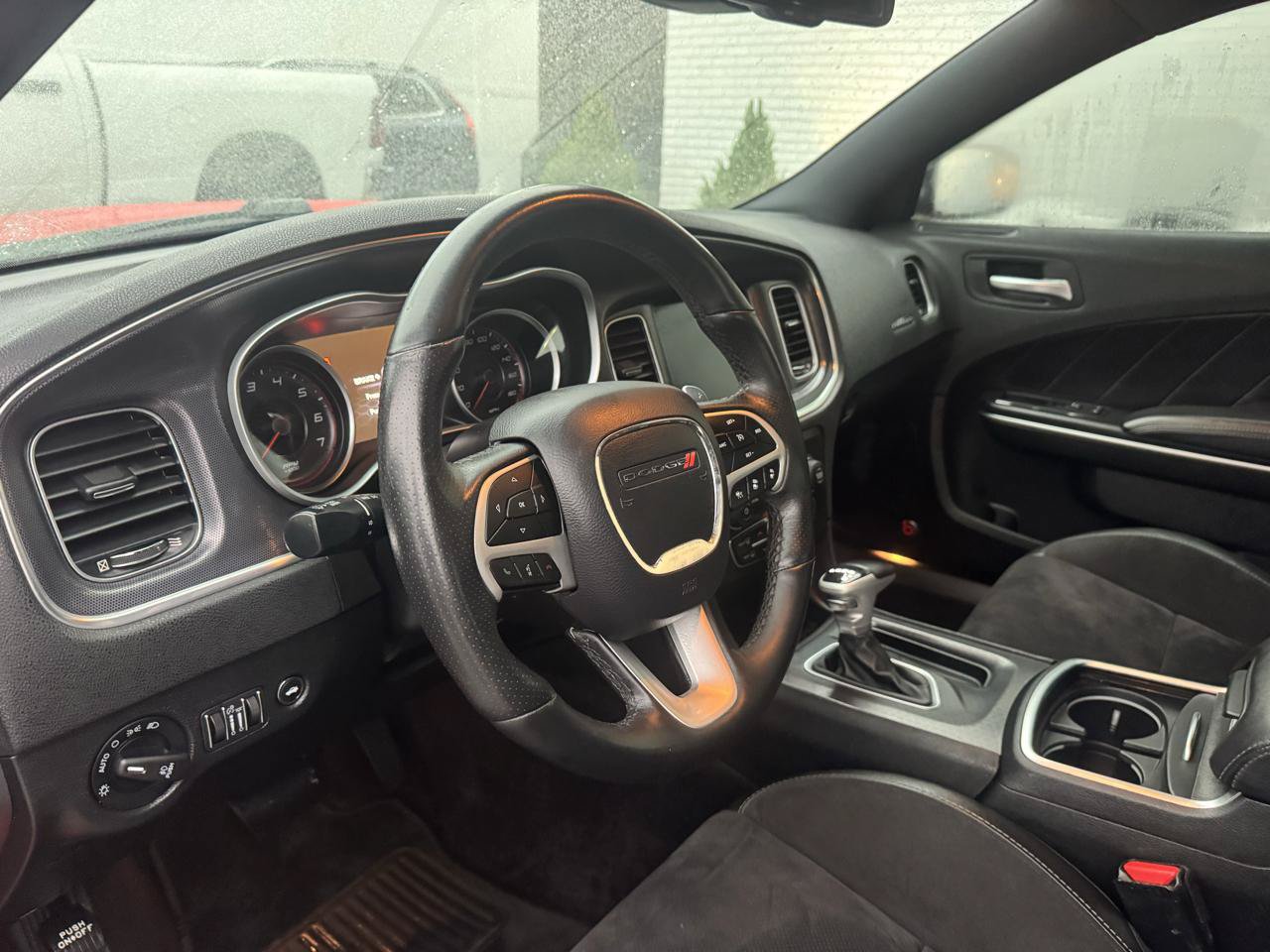 Used 2018 Dodge Charger R/T Scat Pack w/ Dynamics Package RWD image 15