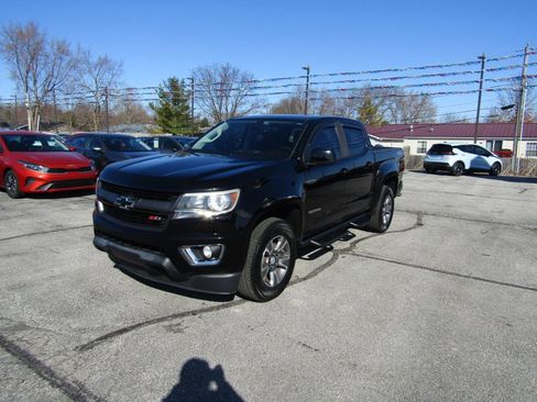 Used 2017 Chevrolet Colorado Z71 image 3