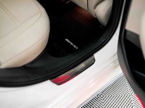 Used 2019 Mercedes-Benz E 63 AMG S image 53