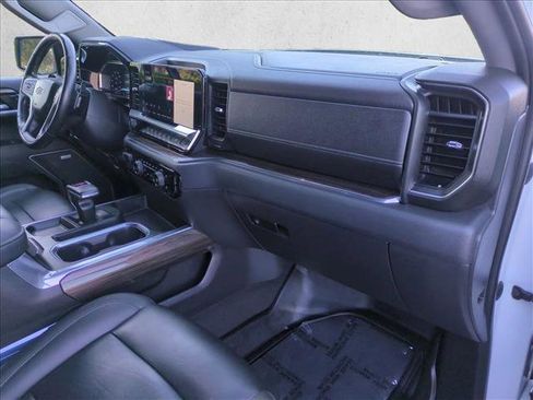 Used 2022 Chevrolet Silverado 1500 RST w/ RST All Star Premium Package image 22