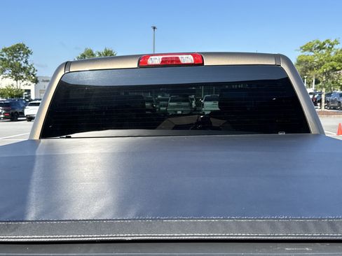 Used 2015 GMC Sierra 1500 SLT w/ SLT Crew Cab Value Package RWD image 32