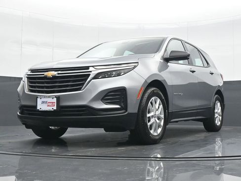 Used 2024 Chevrolet Equinox LS image 16