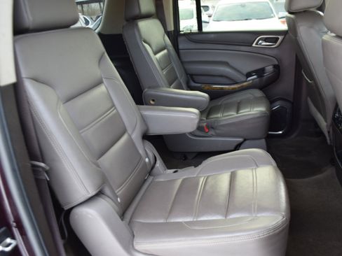 Used 2017 GMC Yukon XL Denali w/ Open Road Package image 32