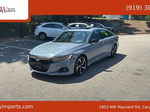 Used 2022 Honda Accord Sport image 1