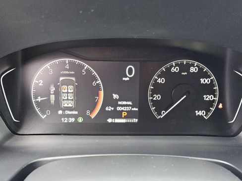 Certified 2025 Honda Pilot TrailSport image 38