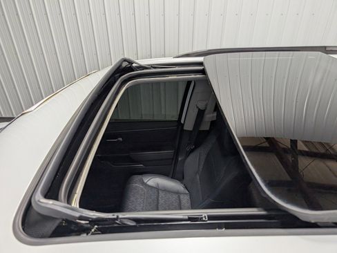 Used 2023 Toyota Sequoia Limited image 8