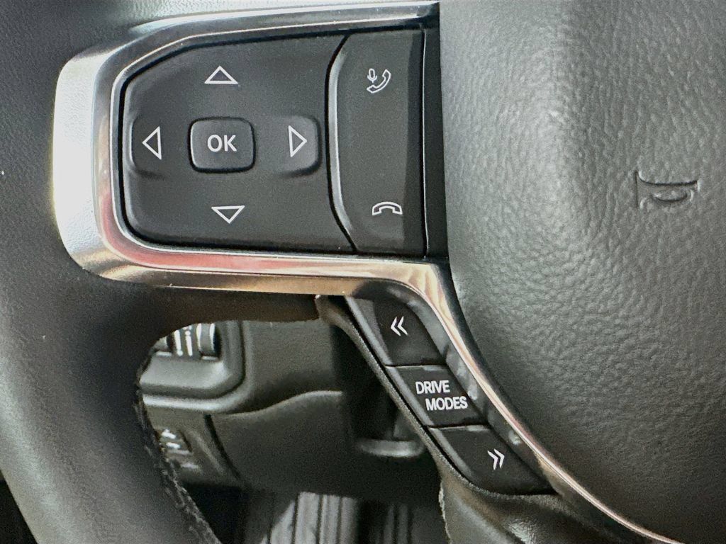 Used 2026 RAM 1500 Laramie w/ Sport Appearance Package AWD/4WD image 25