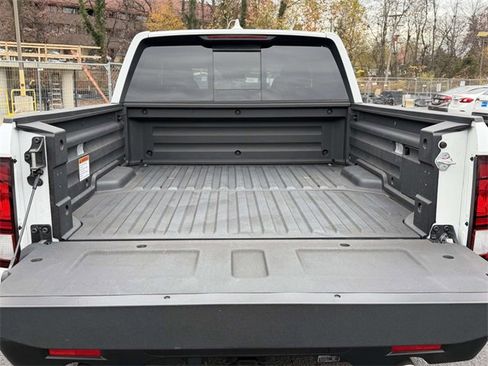 Used 2024 Honda Ridgeline RTL image 9