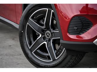 New 2026 Mercedes-Benz GLC 300 4MATIC video 3
