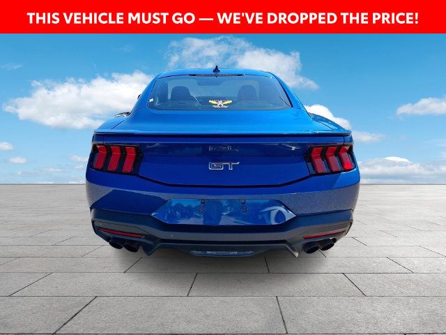 Used 2024 Ford Mustang GT RWD image 7