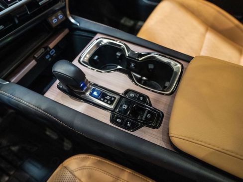 Used 2024 Lexus RX 350 Premium Plus w/ Convenience Package image 18