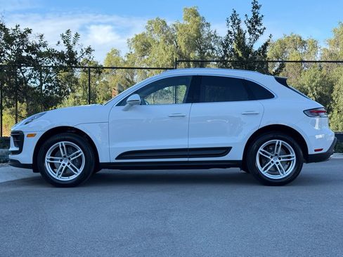 Used 2026 Porsche Macan image 2