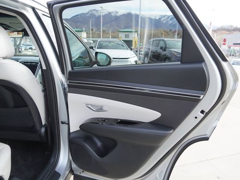 Used 2024 Hyundai Tucson Limited image 24