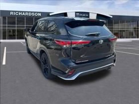 Used 2023 Toyota Highlander XSE AWD/4WD image 23