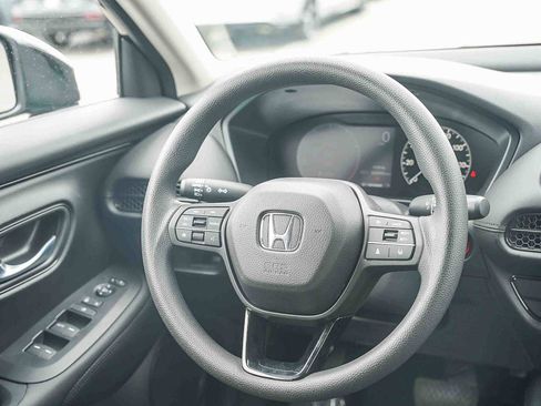 Certified 2025 Honda HR-V LX image 15