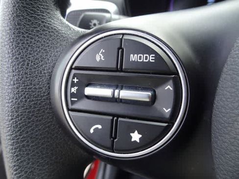 Used 2024 Kia Soul LX w/ Option Group 015 FWD image 16
