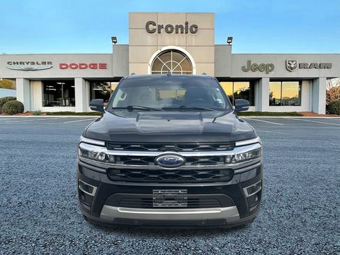 Used 2024 Ford Expedition Limited image 8