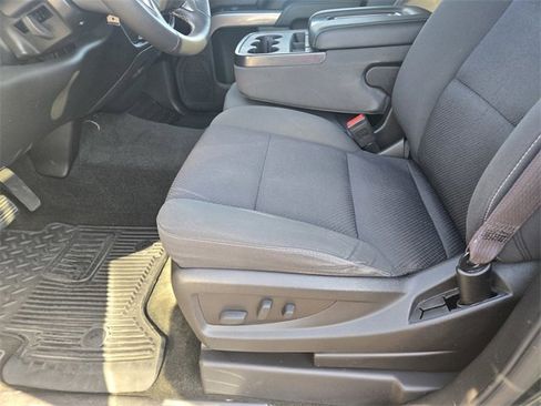 Used 2017 Chevrolet Silverado 1500 LT w/ All Star Edition image 22