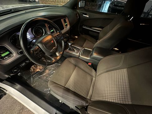 Used 2023 Dodge Charger SXT image 17