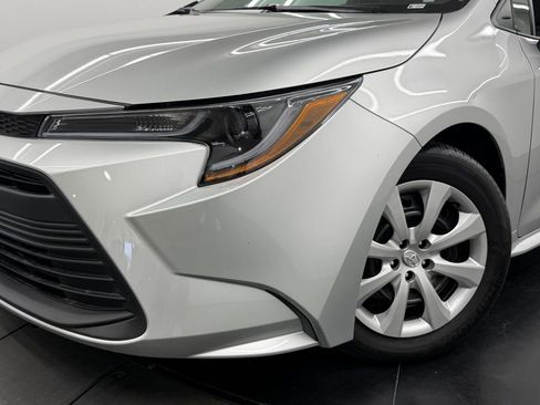 Certified 2026 Toyota Corolla LE FWD image 5