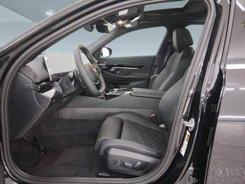 New 2026 BMW 530i 530i w/ Premium Package image 5