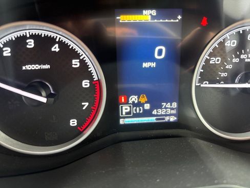 Used 2020 Subaru Forester Premium image 11