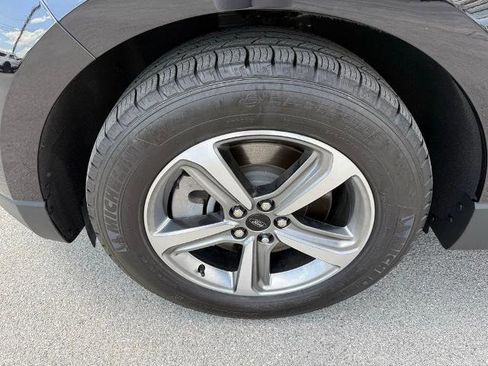 Certified 2023 Ford Edge SEL w/ Convenience Package image 10