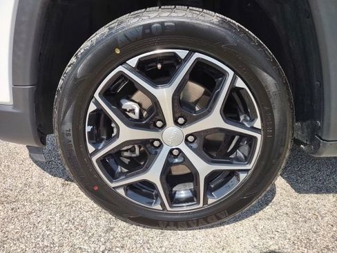 Used 2024 Jeep Compass Limited AWD/4WD image 27